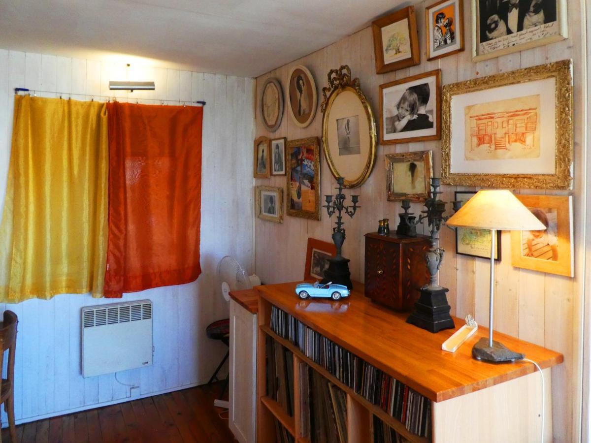 Un Chalet En Bois A La Plage Gruissan Esterno foto