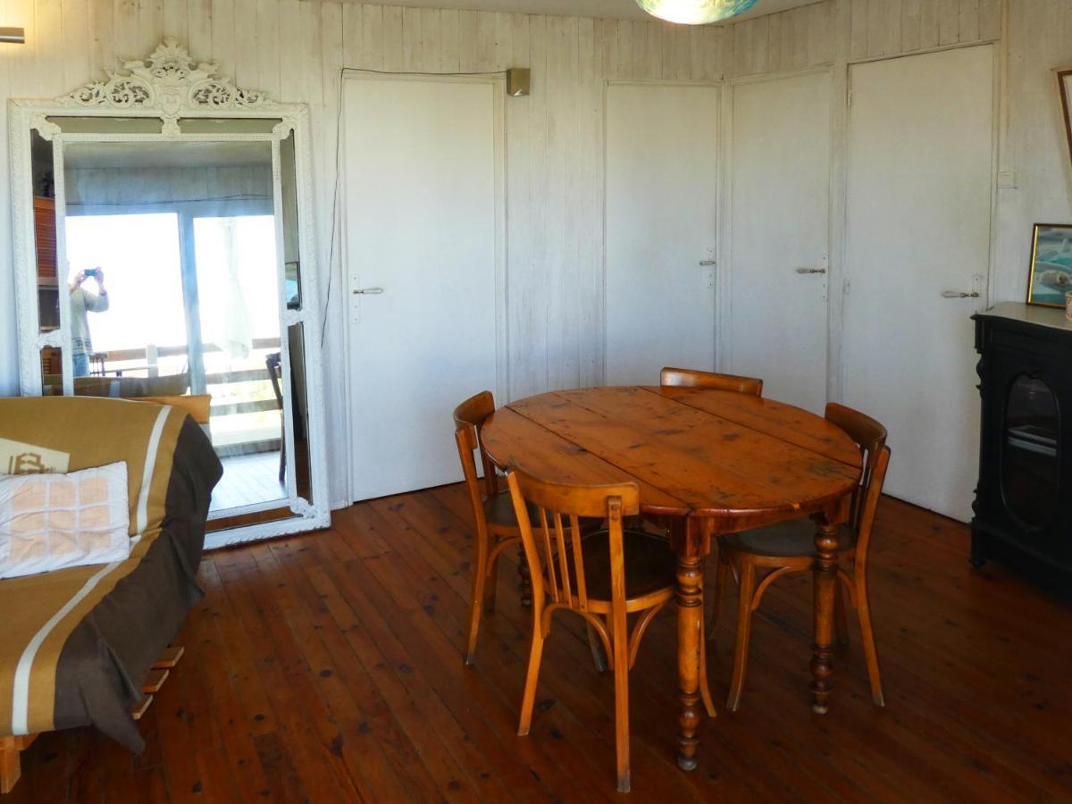 Un Chalet En Bois A La Plage Gruissan Esterno foto