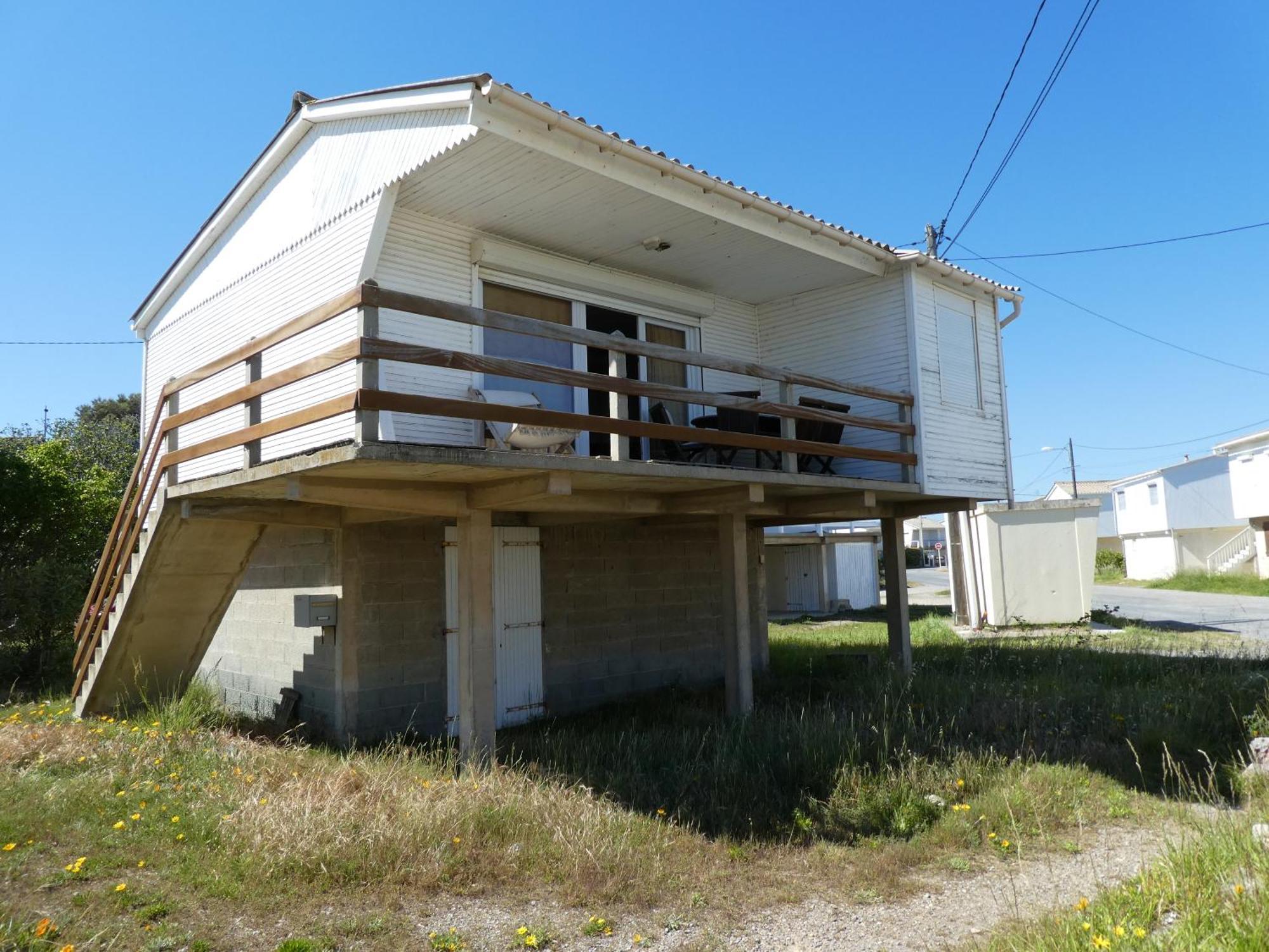 Un Chalet En Bois A La Plage Villa Gruissan Esterno foto